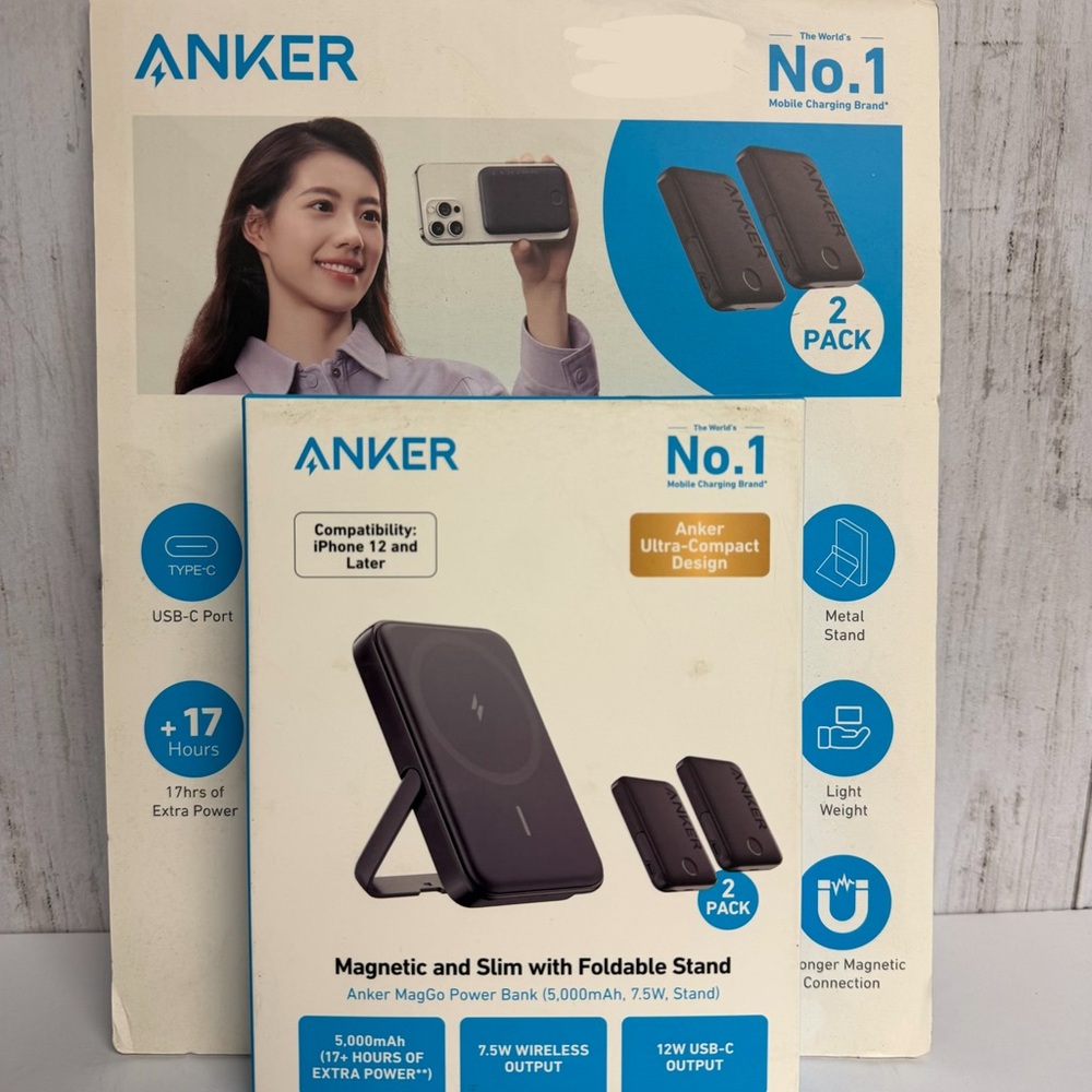Anker MagGo Power Bank 5,000 mAH, 7.5W, 12W USB-C Output with Stand 2 Pack NIB